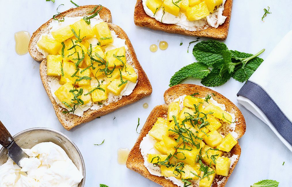 12 Delicious Breakfast Toast Recipes to Brighten your Mornings
