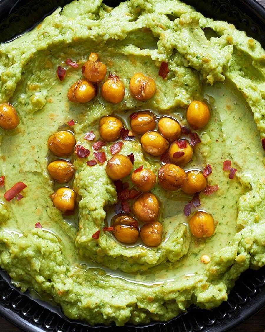 Roasted Chickpeas and Avocado Dip - #recipe by #eatwell101 - https://www.eatwell101.com/roasted-chickpeas-and-avocado-dip-recipe