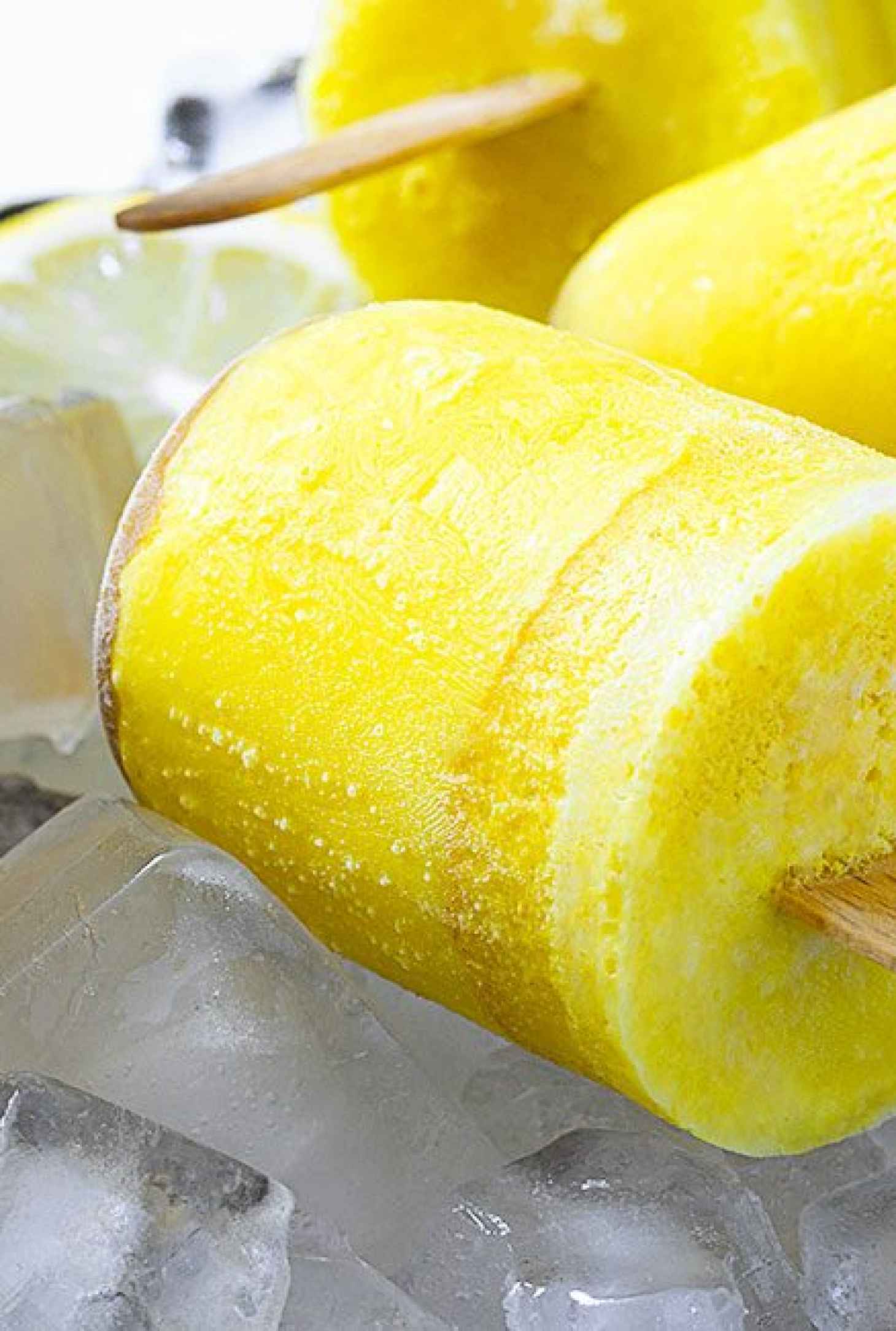 Turmeric Coconut Ginger Ice Pops - #recipe by #eatwell101 - https://www.eatwell101.com/turmeric-popsicles-recipe