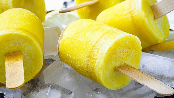 Turmeric Coconut Ginger Ice Pops - #recipe by #eatwell101 - https://www.eatwell101.com/turmeric-popsicles-recipe