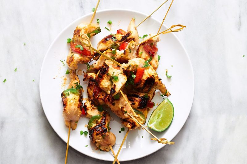 Cilantro Lime Grilled Chicken Tenders - #recipe by #eatwell101 - https://www.eatwell101.com/cilantro-lime-chicken-tenders-recipe
