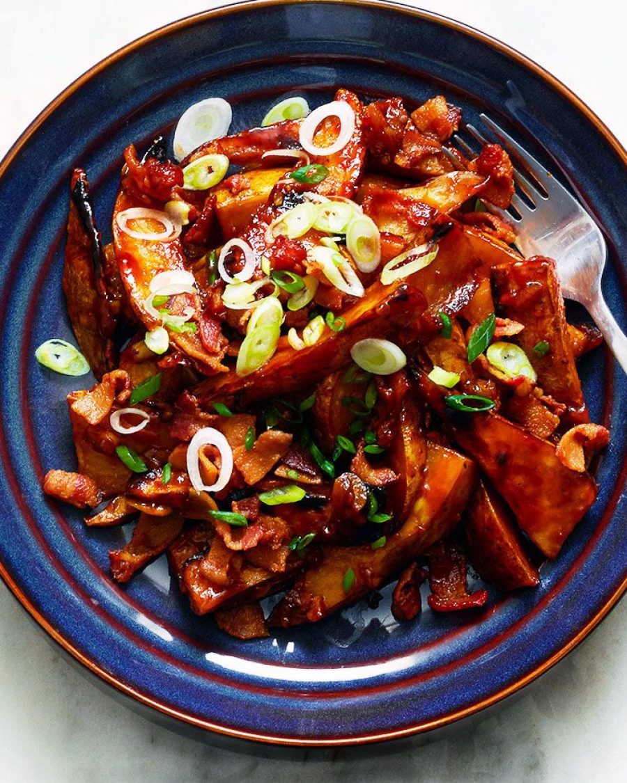 Baked Garlic Bacon Potato Fries - #recipe by #eatwell101 - https://www.eatwell101.com/baked-potato-fries-recipe