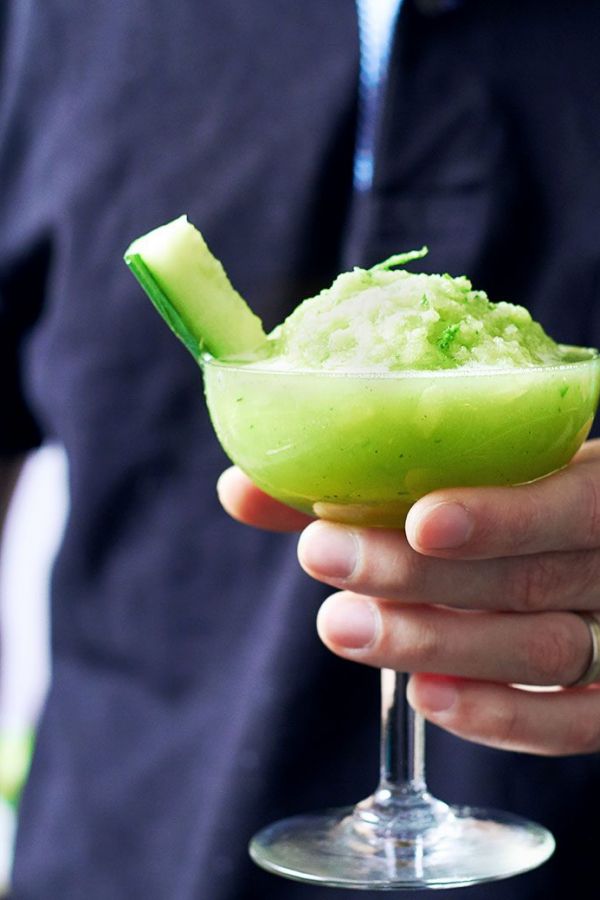 Frosty Cucumber Breeze - #recipe by #eatwell101 - https://www.eatwell101.com/frosty-cucumber-breeze-recipe