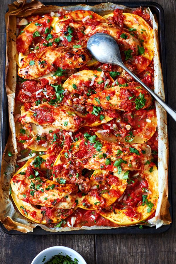 Sheet-Pan Salsa Chicken with Spaghetti Squash - #recipe by #eatwell101 - https://www.eatwell101.com/baked-chicken-breasts-recipe-spaghetti-squash