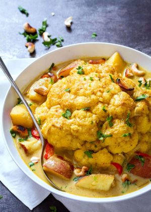 Slow Cooker Whole Cauliflower Curry and Cashew
