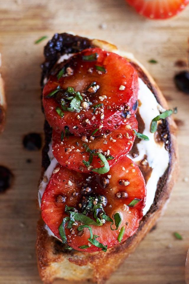 Strawberry Balsamic Crostini