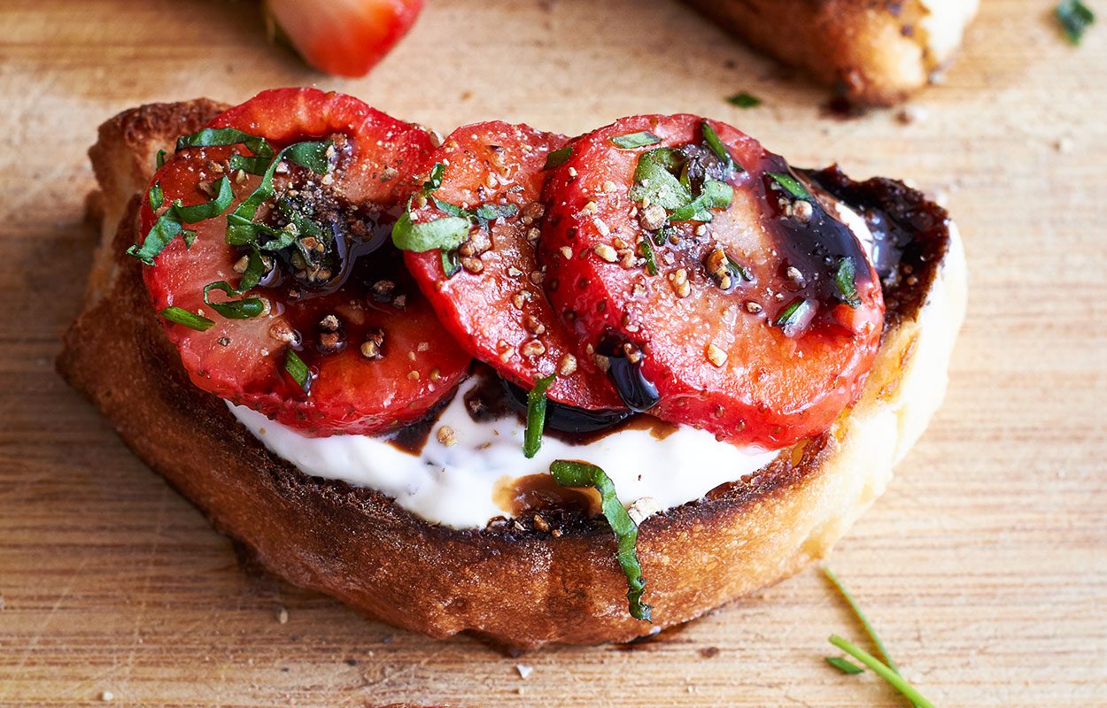 Strawberry Balsamic Crostini