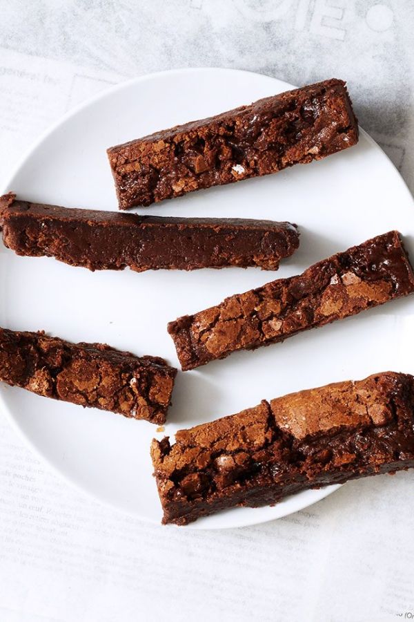 Brownies Bars recipe - #recipe by #eatwell101 - https://www.eatwell101.com/brownie-bars-recipe