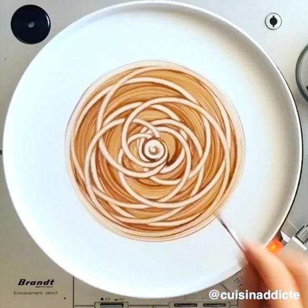 This Food Plating Trick is Amazing