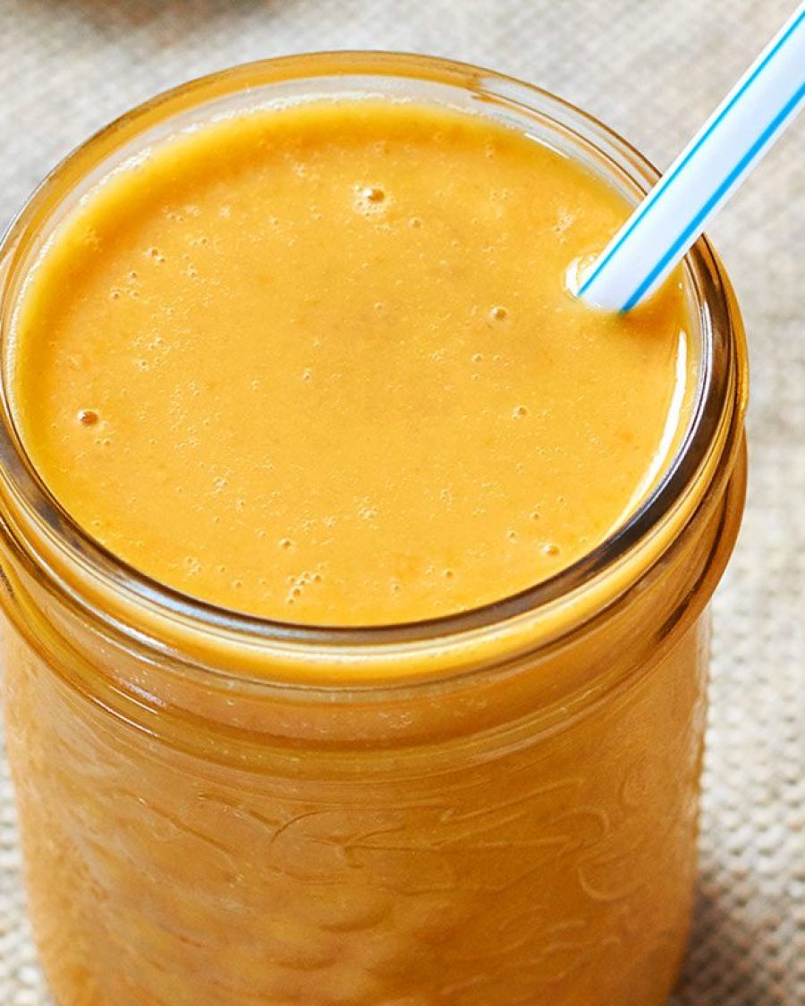 Banana Mango Turmeric Smoothie - #recipe by #eatwell101 - https://www.eatwell101.com/carrot-mango-turmeric-smoothie-recipe