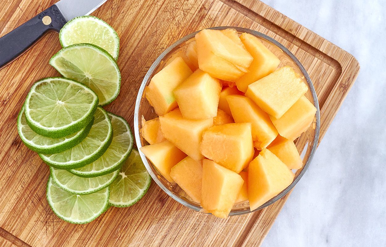 Melon Agua Fresca Recipe Eatwell101 Melon Agua Fresca Recipe Eatwell101