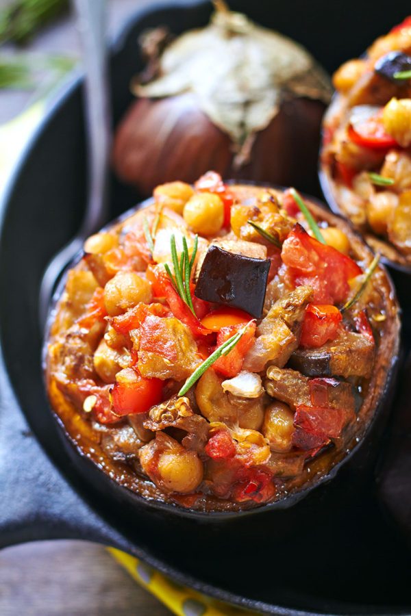 Baked Chickpea Tomato Eggplant Cups - #recipe by #eatwell101 - https://www.eatwell101.com/baked-stuffed-eggplants-recipe