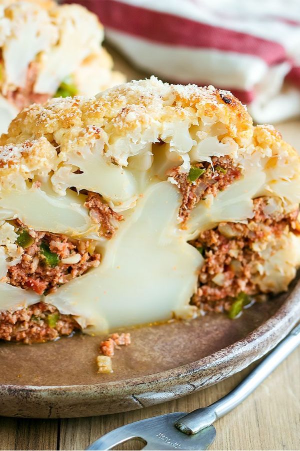 Roasted Stuffed Whole Cauliflower with Ground Beef and Cheese - #recipe by #eatwell101 - https://www.eatwell101.com/baked-cheese-beef-stuffed-cauliflower