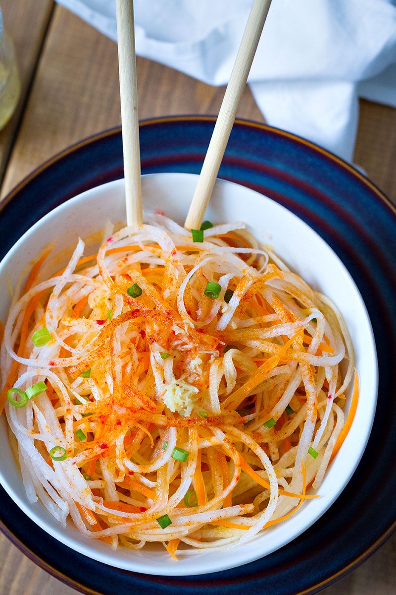 carrot and daikon salad