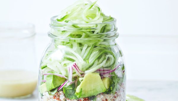 Quinoa Cucumber Mason Jar Salad - #recipe by #eatwell101 - https://www.eatwell101.com/quinoa-cucumber-mason-jar-salad-recipe