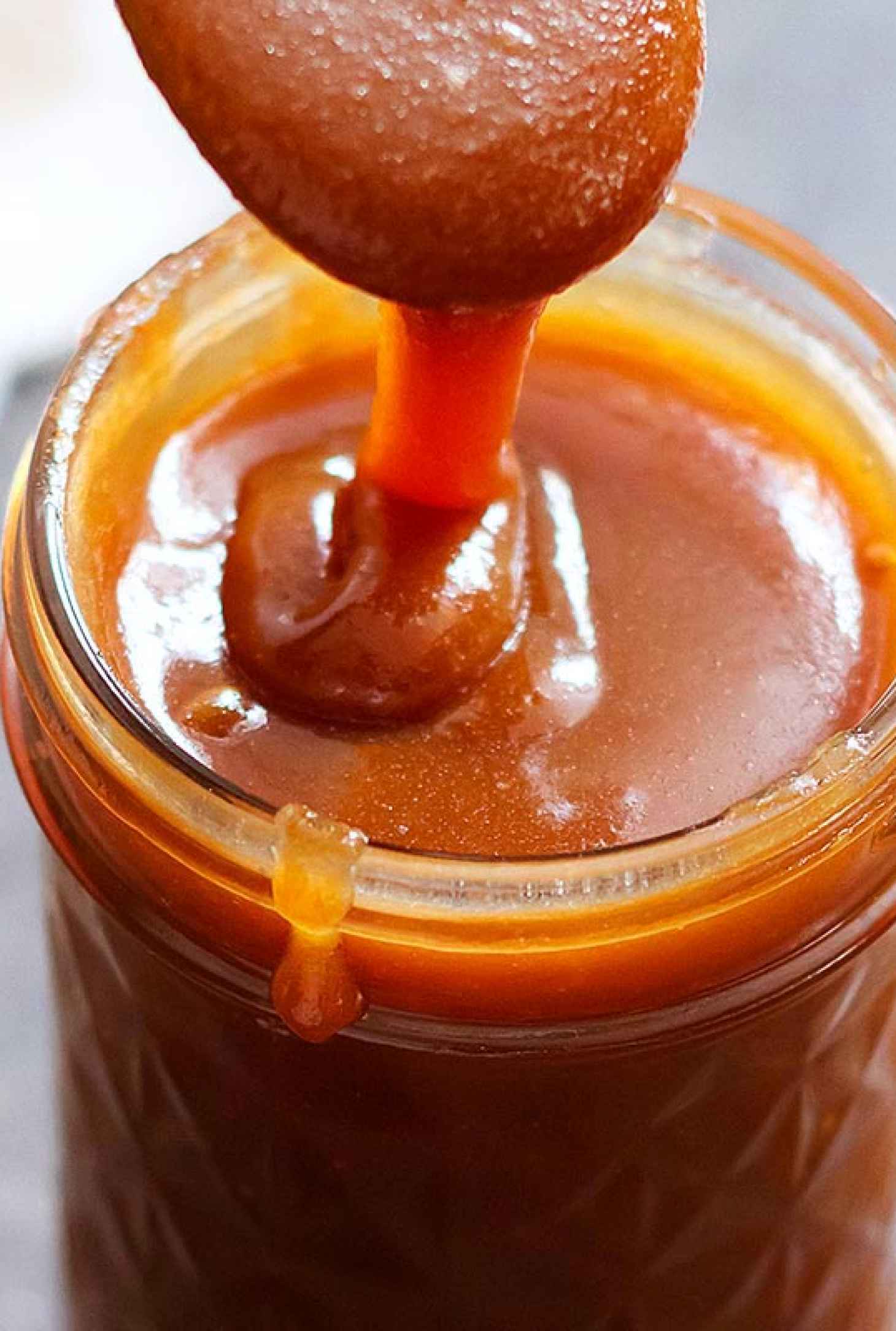 Salted Rum Caramel - #recipe by #eatwell101 - https://www.eatwell101.com/salted-rum-caramel-recipe