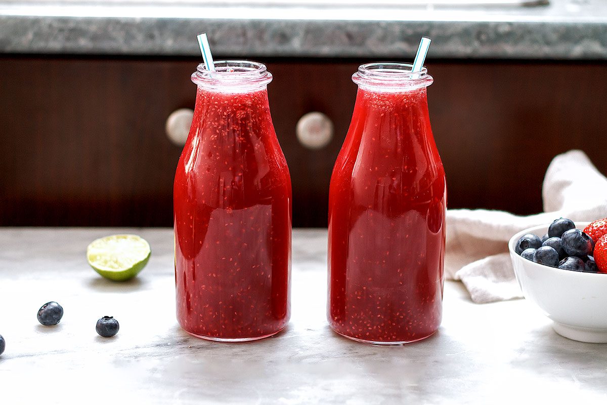 Berries Lime Chia Fresca