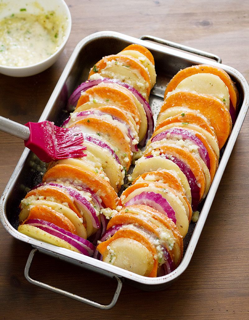 parmesan garlic potatoes in oven