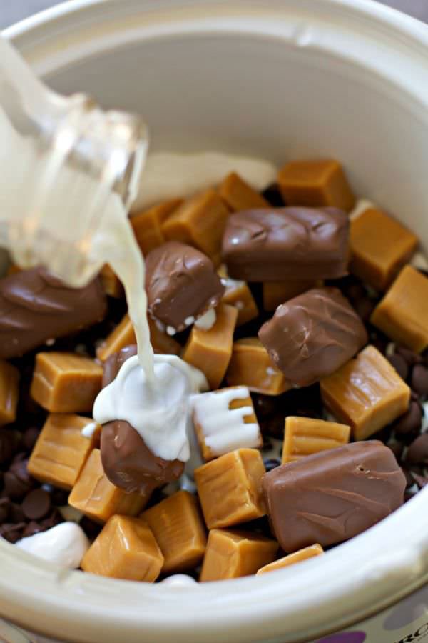 Candy Bar Fondue