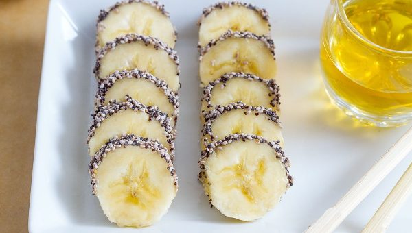 Banana Chia Seeds Sushis - #recipe by #eatwell101 - https://www.eatwell101.com/chia-seeds-banana-sushis-recipe