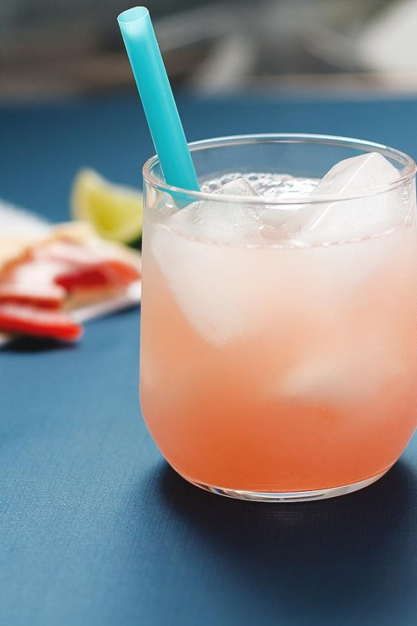 Paloma - #recipe by #eatwell101 - https://www.eatwell101.com/honey-grapefruit-paloma-recipe