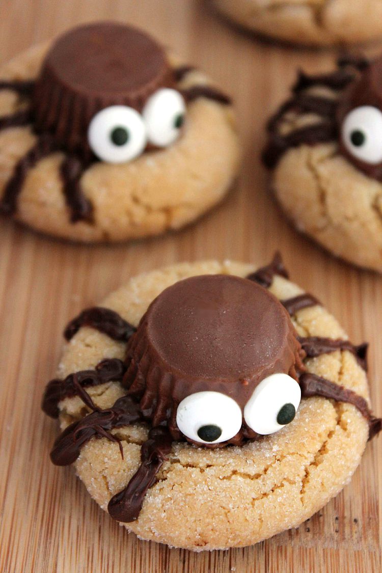 Creepy Halloween Cookies
 11 Easy Creepy Cookies to Amaze Your Kids for Halloween — Eatwell101