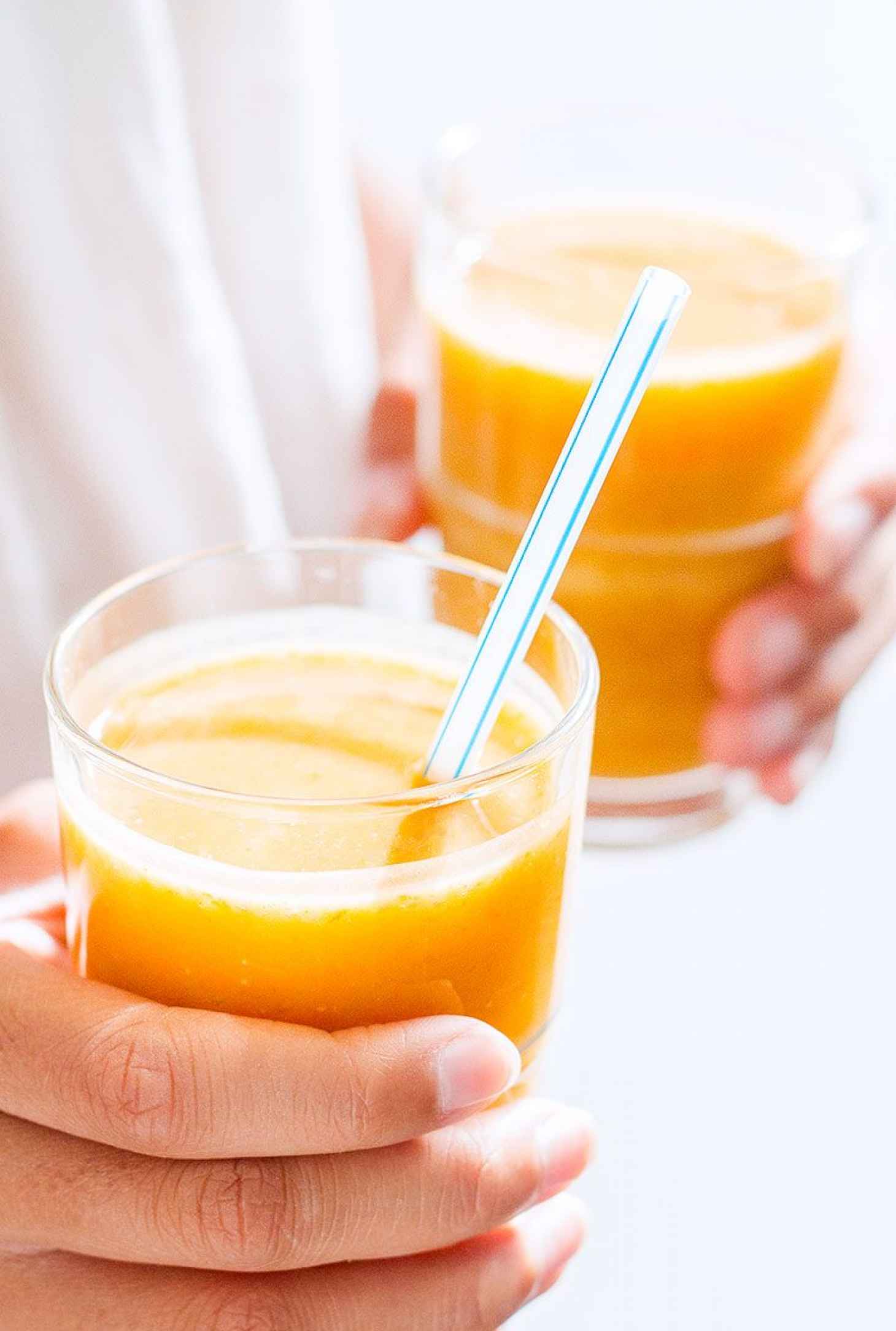 Pumpkin Chia Seeds Smoothie - #recipe by #eatwell101 - https://www.eatwell101.com/pumpkin-chia-seeds-smoothie-recipe