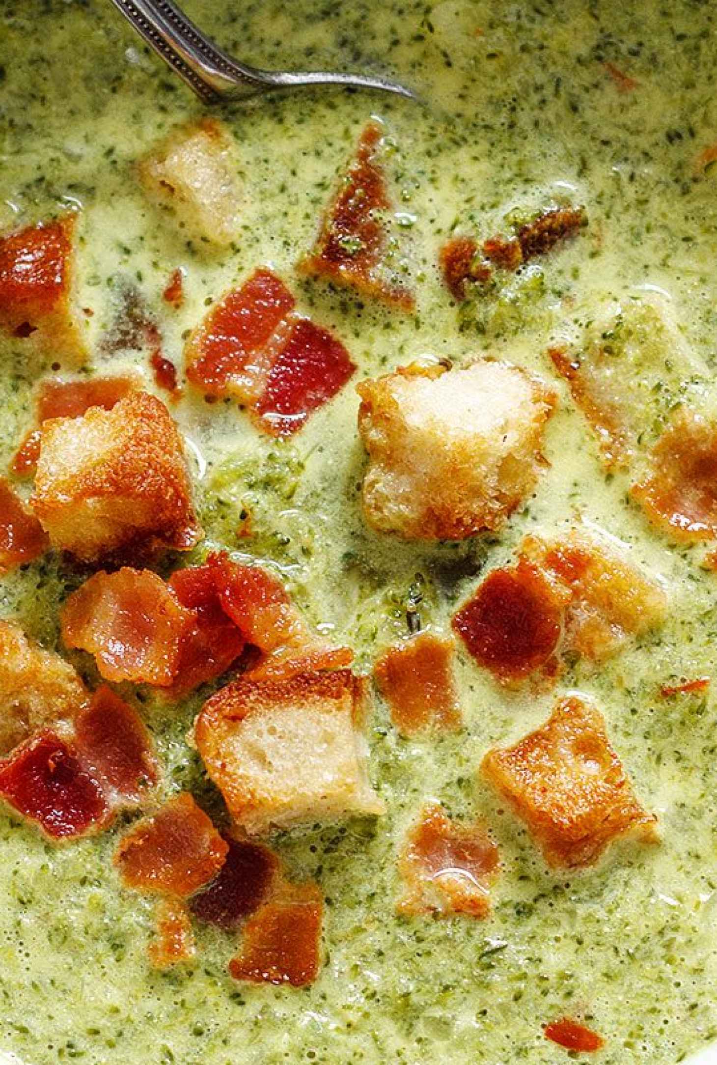 Broccoli Cheese Soup - #recipe by #eatwell101 - https://www.eatwell101.com/cheesy-broccoli-soup-recipe