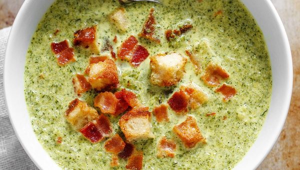 Broccoli Cheese Soup - #recipe by #eatwell101 - https://www.eatwell101.com/cheesy-broccoli-soup-recipe