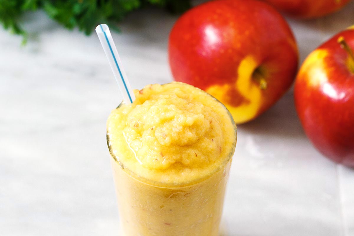 Crisp Apple Ginger Banana Smoothie