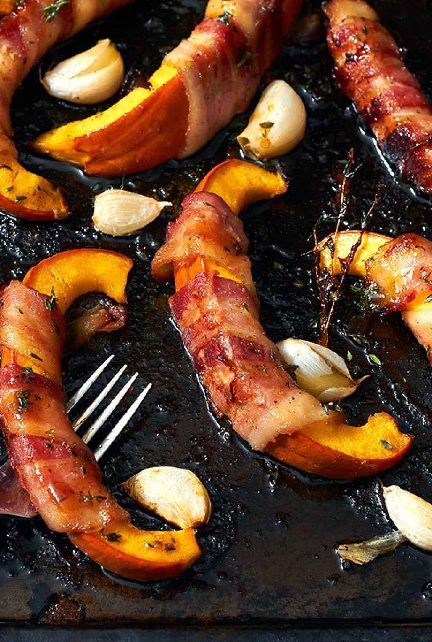 Bacon Roasted Pumpkin - #recipe by #eatwell101 - https://www.eatwell101.com/roasted-pumpkin-with-garlic-maple-syrup-and-bacon-recipe