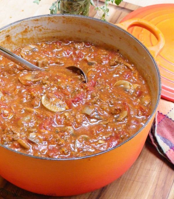 Italian Gravy (Spaghetti Sauce)