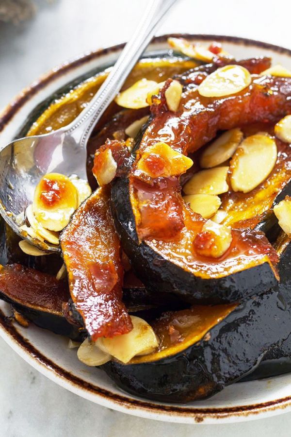 Caramelized Maple Acorn Squash Dessert - #recipe by #eatwell101 - https://www.eatwell101.com/caramelized-acorn-squash-recipe