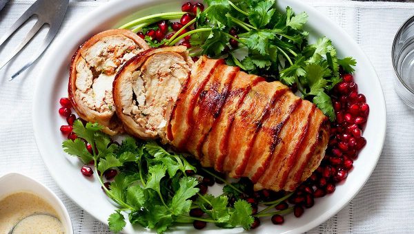 Roasted Bacon Chicken Stuffed with Dried Tomatoes and Cheese - #recipe by #eatwell101 - https://www.eatwell101.com/roasted-bacon-chicken-breast-recipe