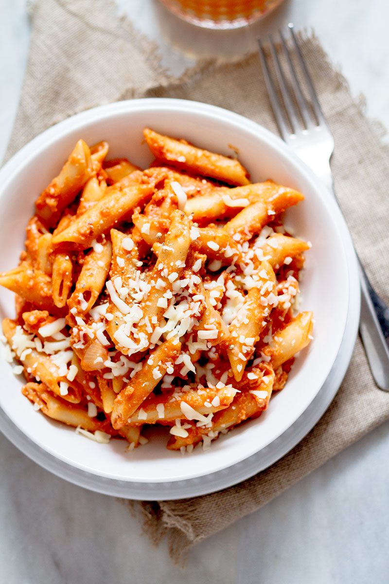 Slow-Cooker-Chicken-Bolognese-Pasta