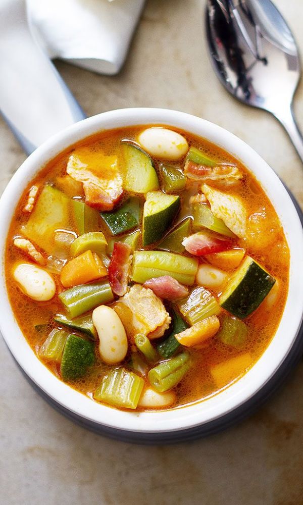 Hearty Vegetable Soup Recipe with Bacon