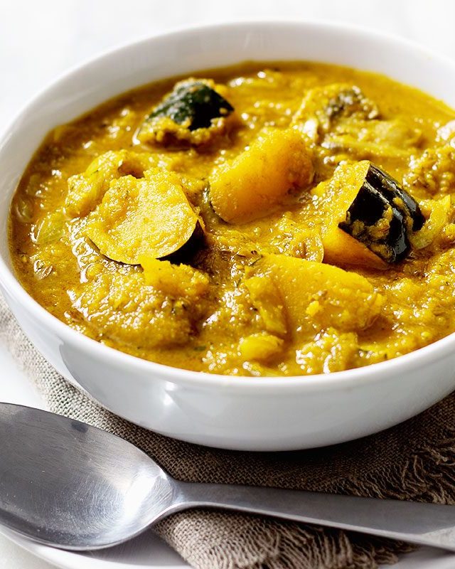 Vegan Acorn Squash Curry Soup - #recipe by #eatwell101 - https://www.eatwell101.com/vegan-acorn-squash-curry-soup-recipe