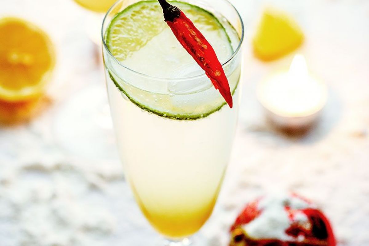 The Ultimate Holiday Green Apple Cocktail
