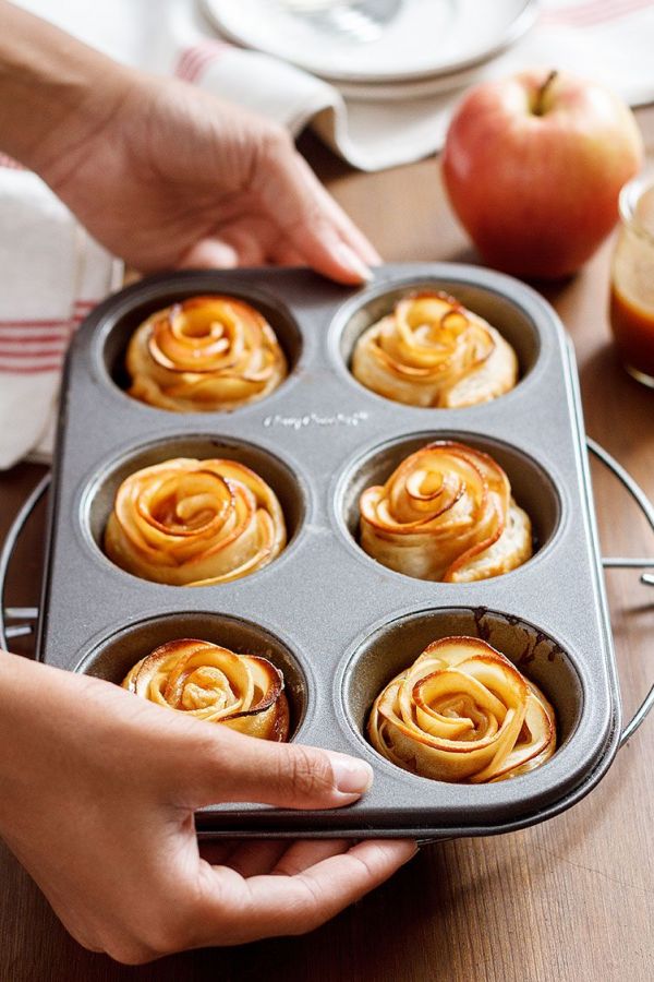 Rose Apple Tarts - #recipe by #eatwell101 - https://www.eatwell101.com/apple-rose-tarts-recipe