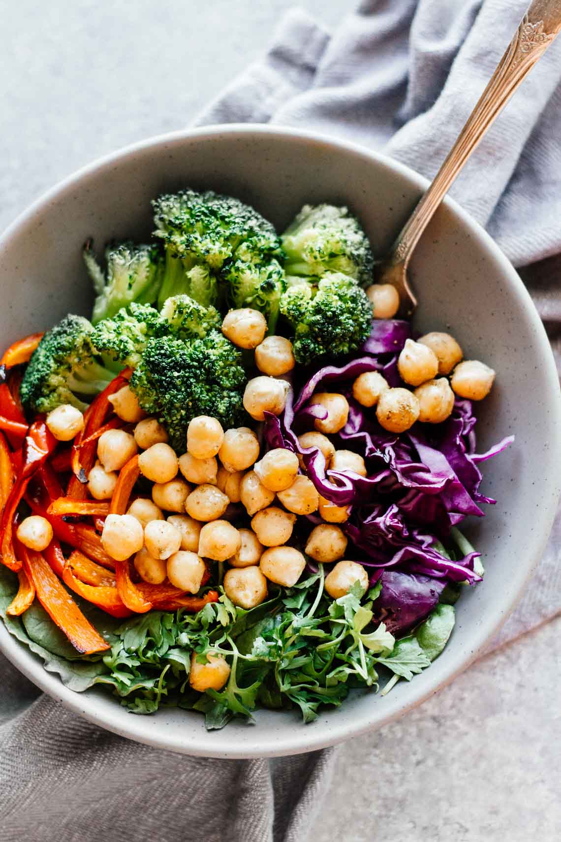 Need new healthy lunch ideas? Try our DIY power bowl recipes