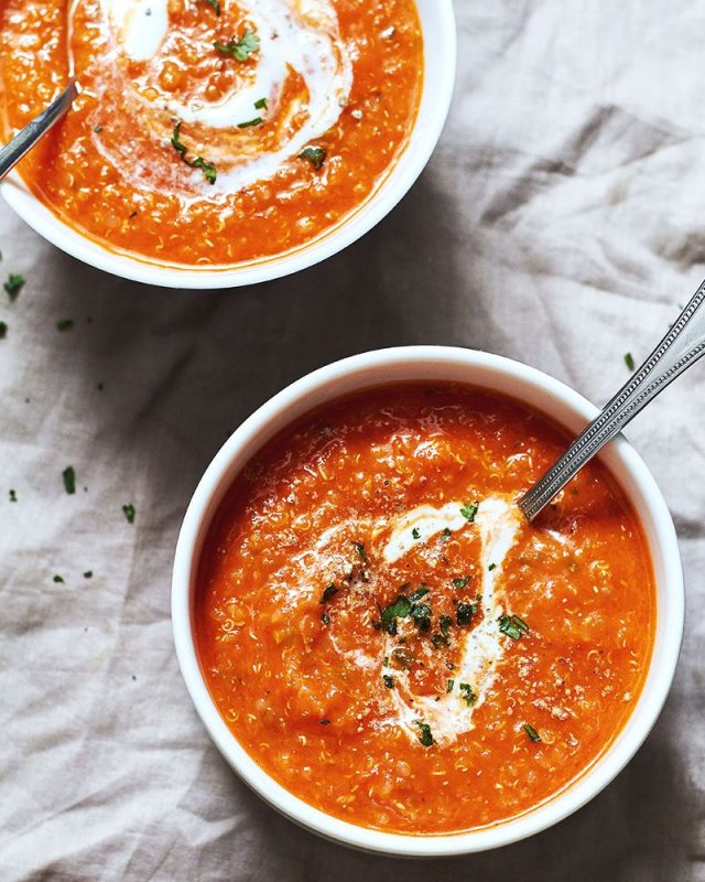 Creamy Tomato Quinoa Soup - #recipe by #eatwell101 - https://www.eatwell101.com/creamy-quinoa-tomato-soup-recipe