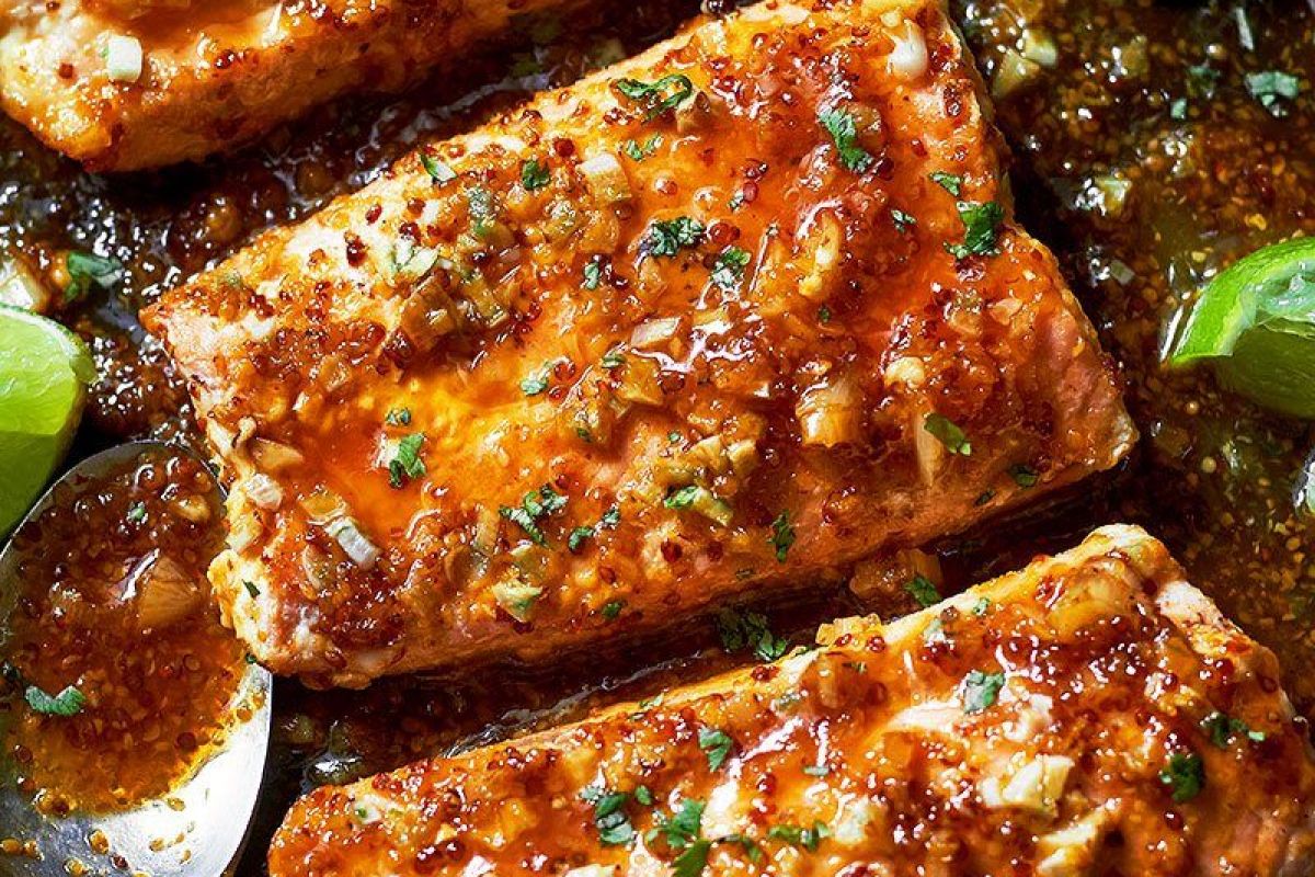 Spicy Honey Garlic Salmon