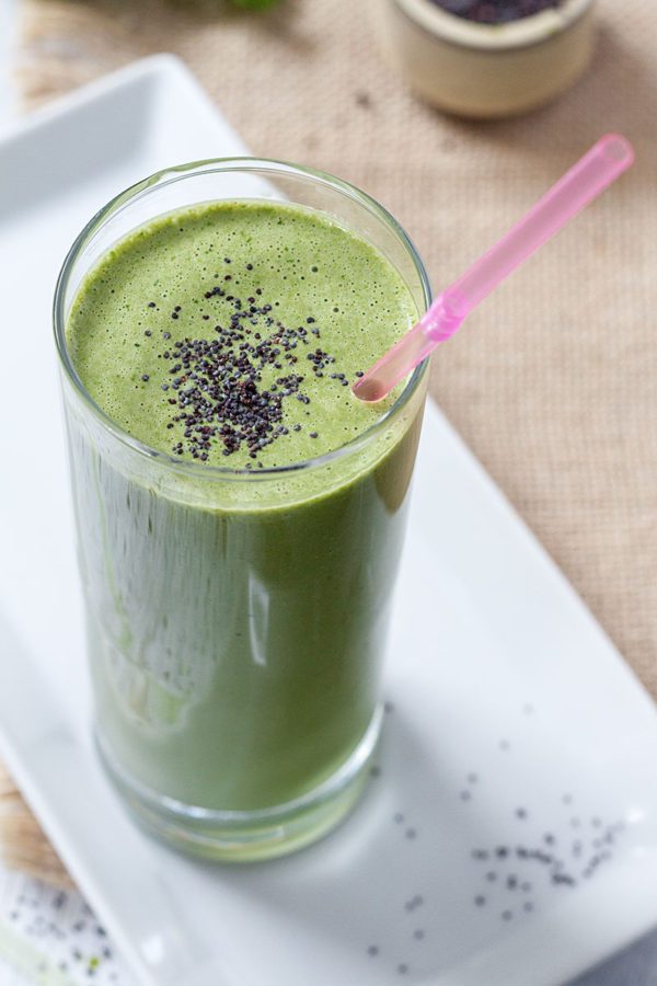 Super-Power Morning Smoothie - #recipe by #eatwell101 - https://www.eatwell101.com/morning-kale-smoothie-recipe