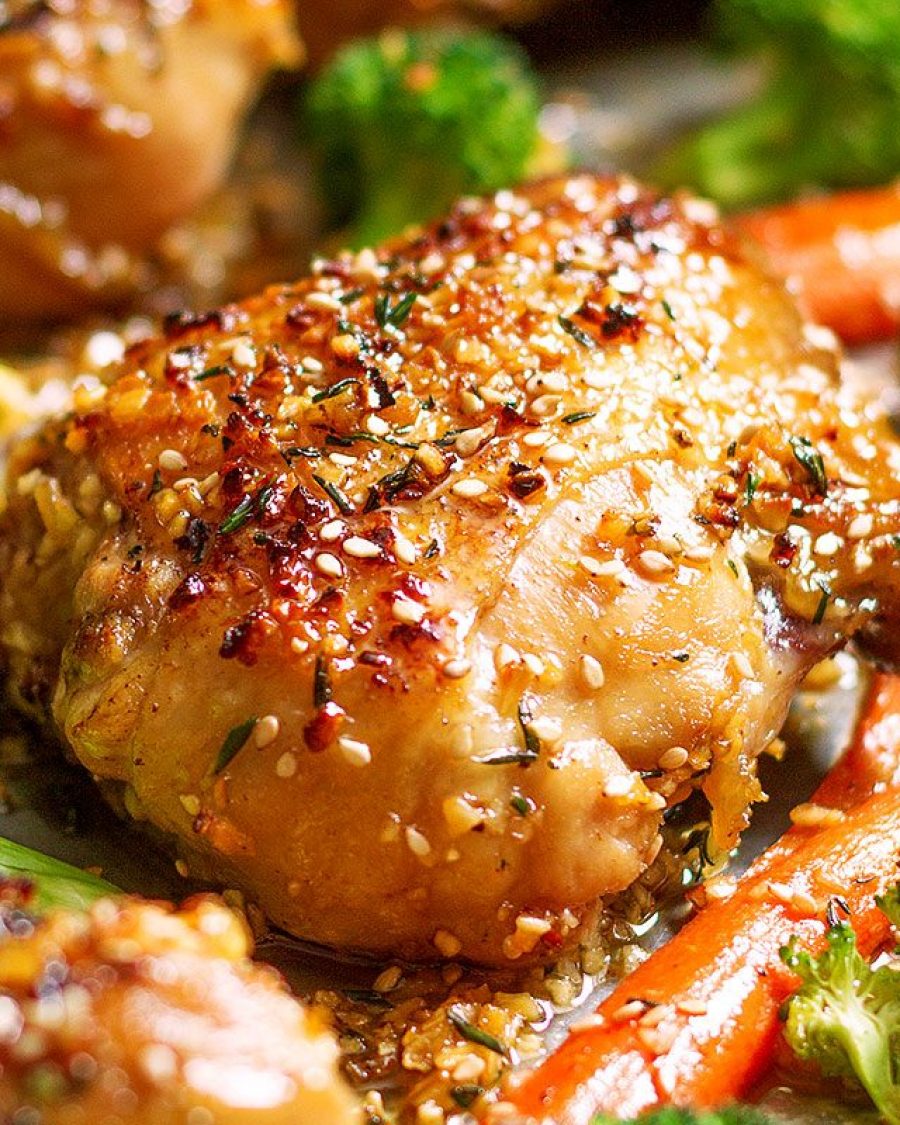 Honey Garlic Chicken and Veggies - #recipe by #eatwell101 - https://www.eatwell101.com/honey-garlic-chicken-and-veggies-recipe