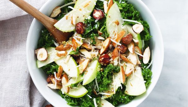 Kale Salad with Apple Almond Hazelnut and Apple Cider Dressing - #recipe by #eatwell101 - https://www.eatwell101.com/kale-salad-recipe