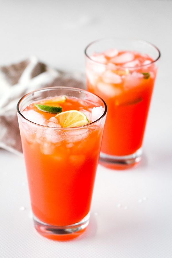 Lime Strawberry Margaritas - #recipe by #eatwell101 - https://www.eatwell101.com/lime-strawberry-margaritas-recipe