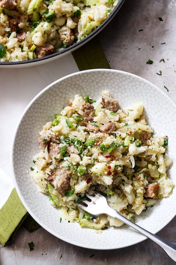 One-Pot Sausage Cauliflower Fried Rice - #recipe by #eatwell101 - https://www.eatwell101.com/cauliflower-fried-rice-recipe