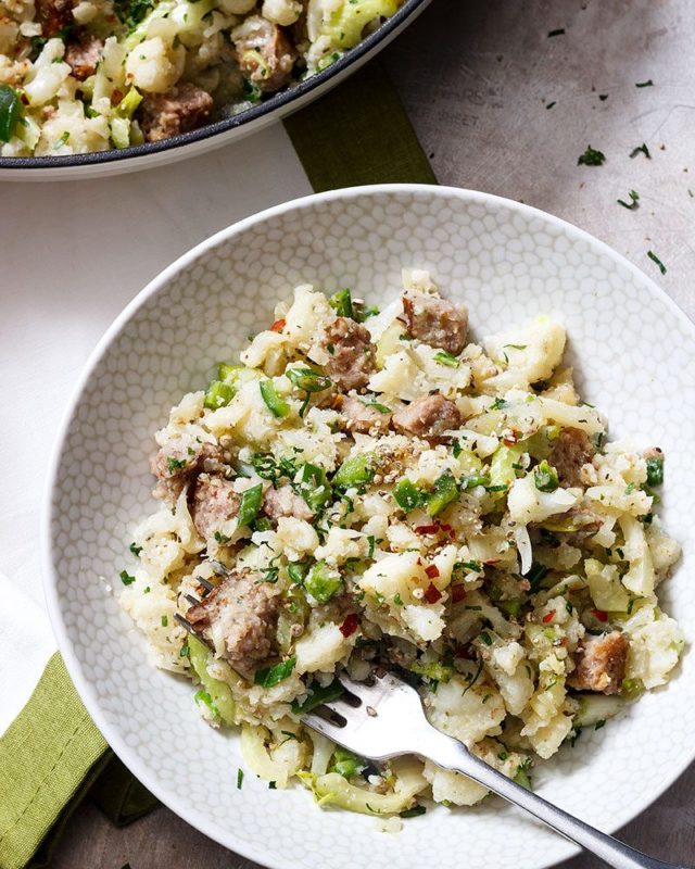 One-Pot Sausage Cauliflower Fried Rice - #recipe by #eatwell101 - https://www.eatwell101.com/cauliflower-fried-rice-recipe