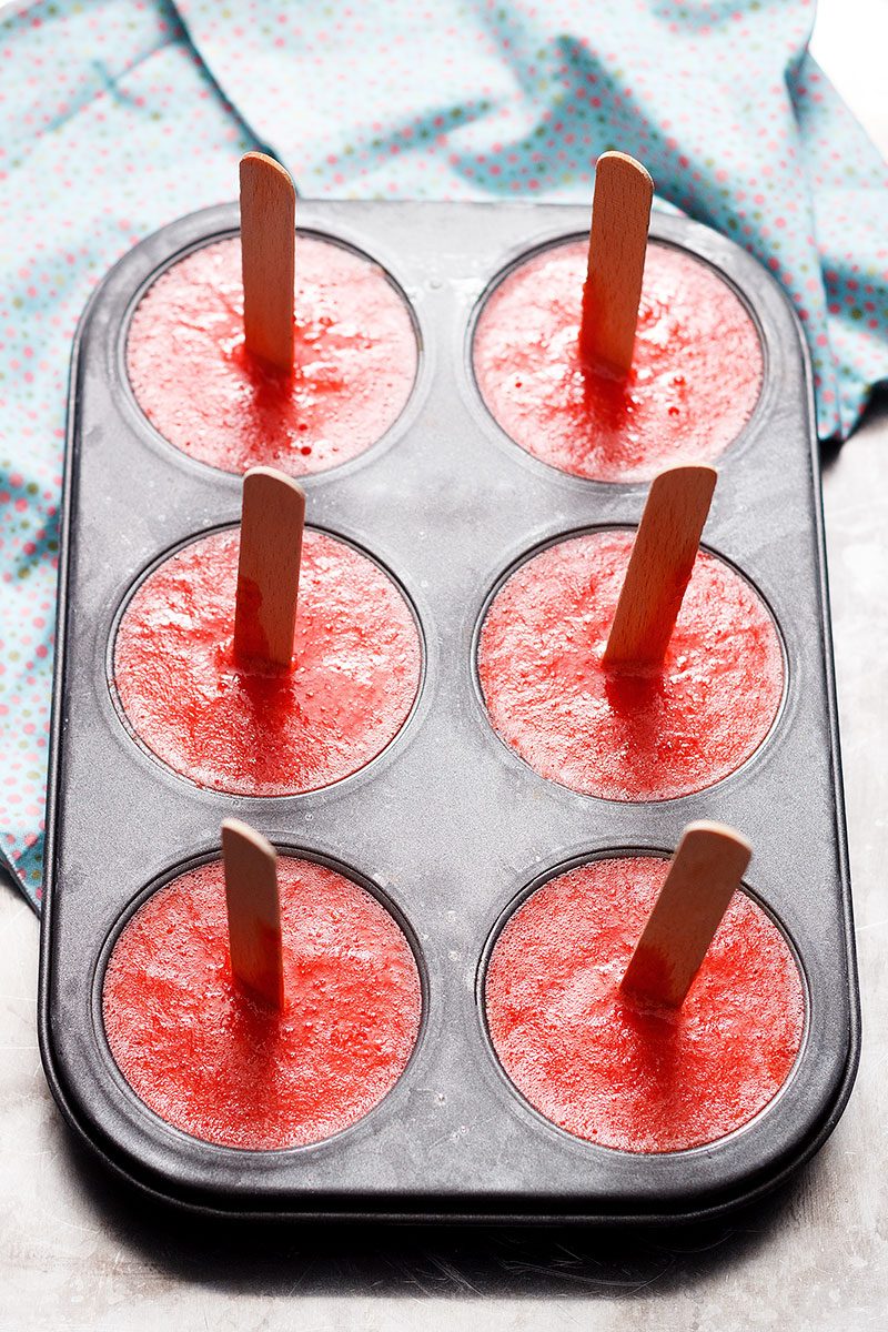 Strawberry Kiwi Ice Pops