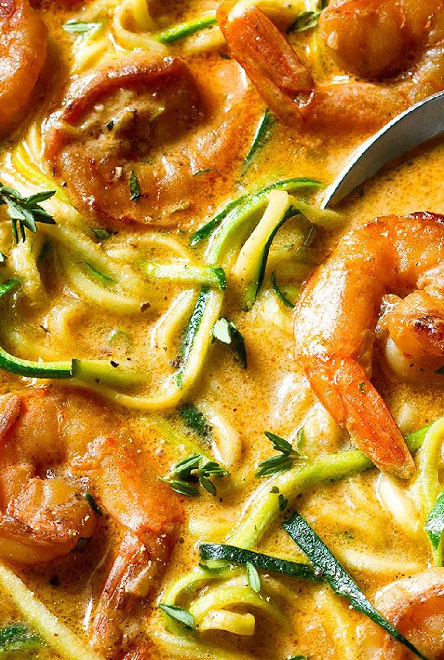 Zucchini Noodles with Shrimp Sauce - #recipe by #eatwell101 - https://www.eatwell101.com/zucchini-noodles-parmesan-shrimp